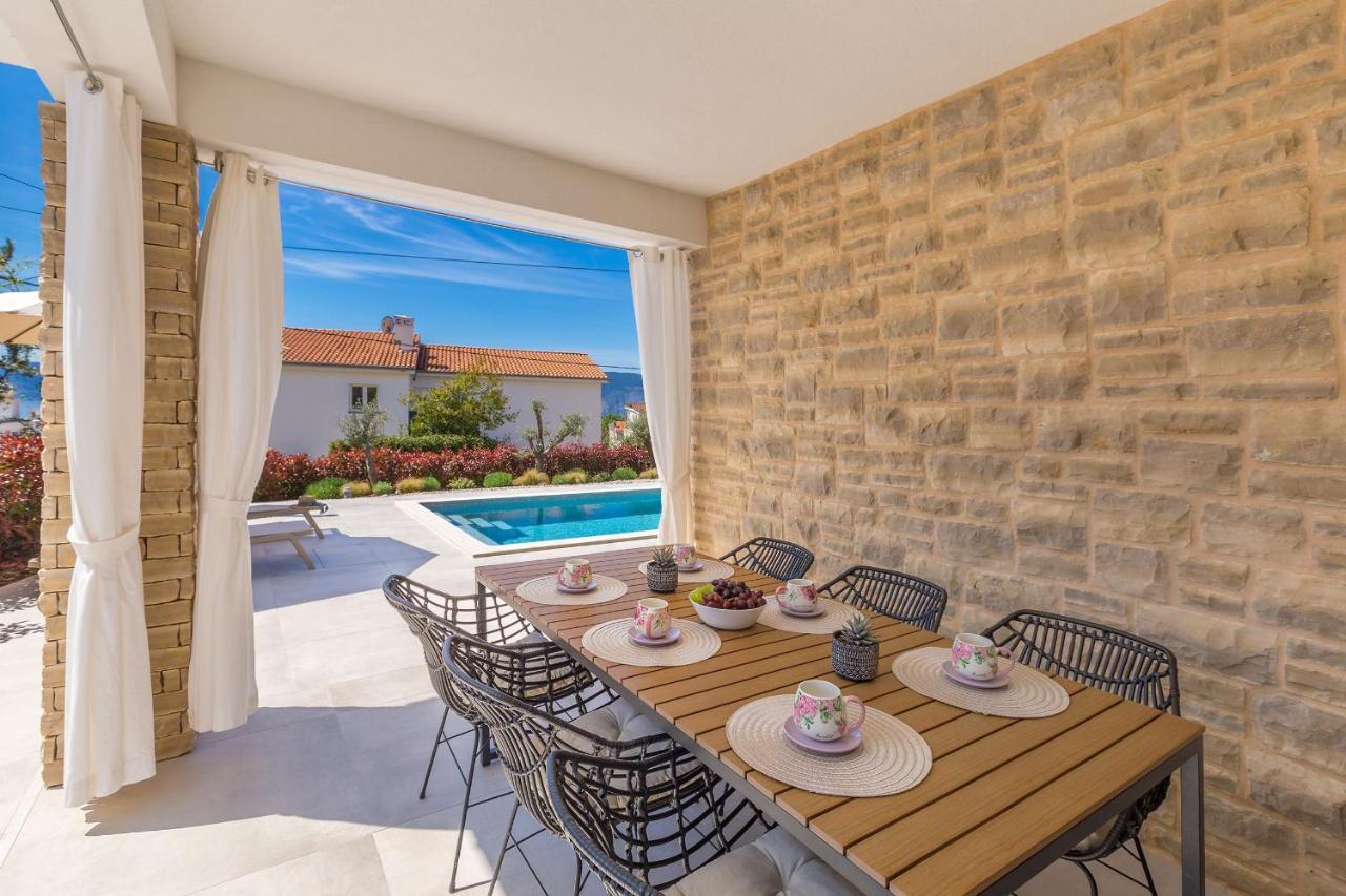 Holiday House Villa Andro Пинезичи Экстерьер фото